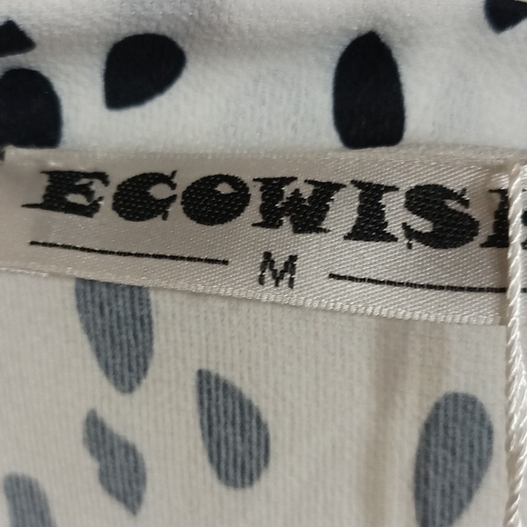 ecowish animal print button down blouse - Picture 5 of 6